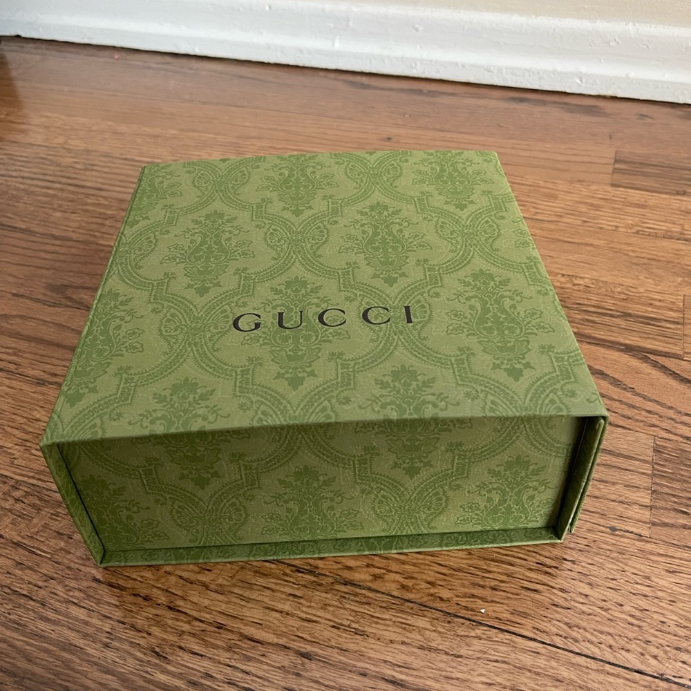 Gucci Box - Picture 3 of 3